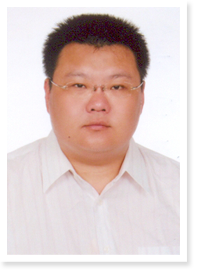潘閔東